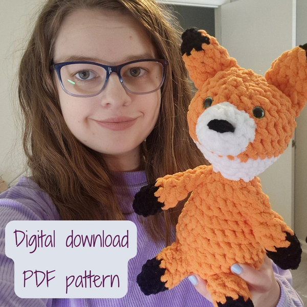 Sitting fox amigurumi crochet pattern